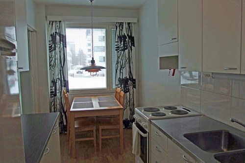 Keittiö-500.jpg Keittiö-500.jpg