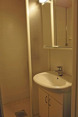 Kylpyhuone-500.jpg Kylpyhuone-500.jpg