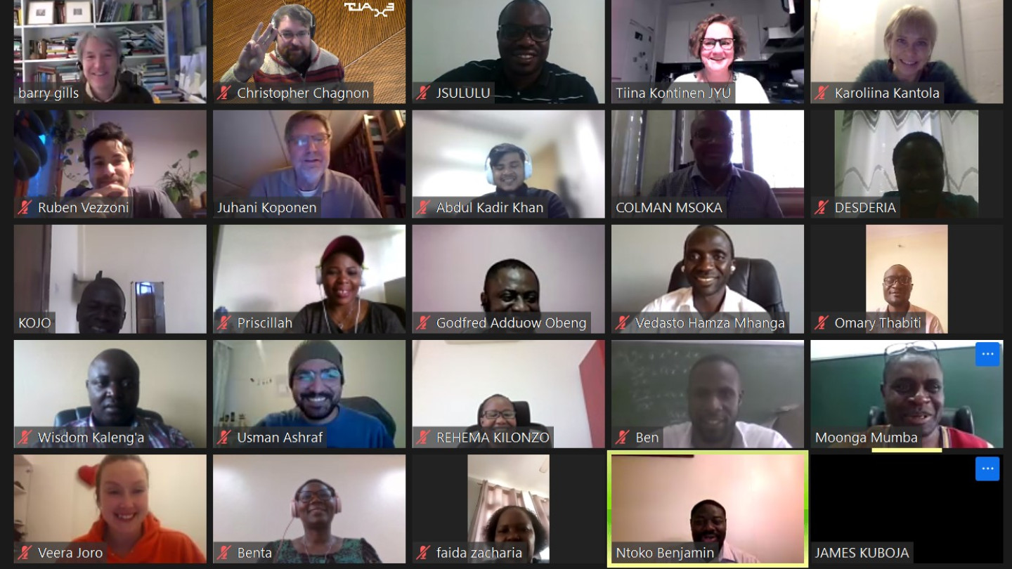 Group photo in Zoom session during the launch of the project