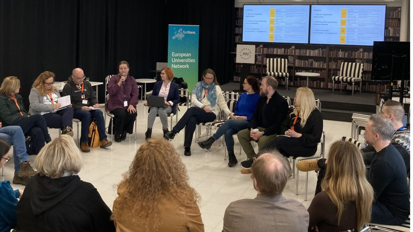 Round table discussion