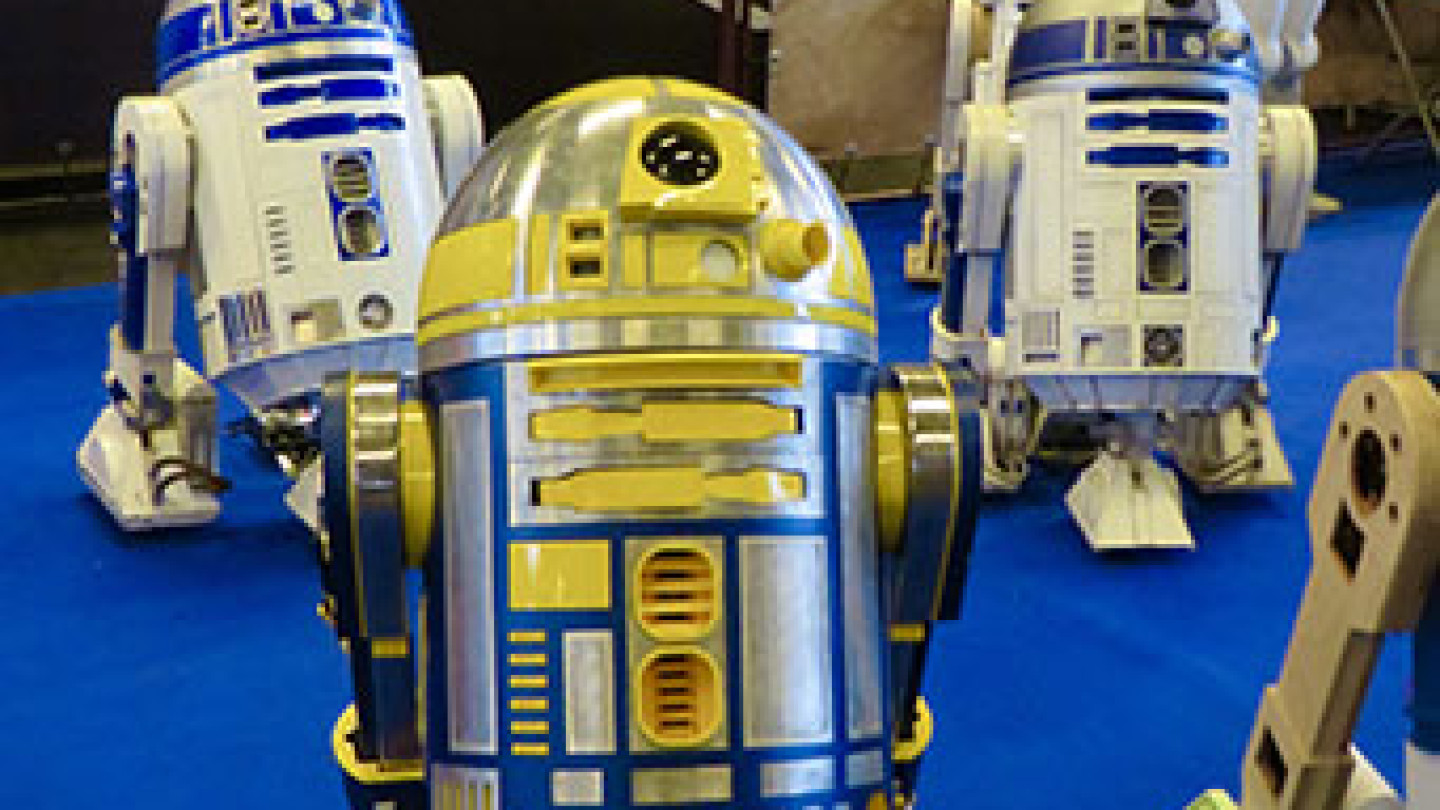 Star Wars elokuvista tuttuja droideja Ghentin Comic Conissa Belgiassa 2017. Kuva: Essi Varis