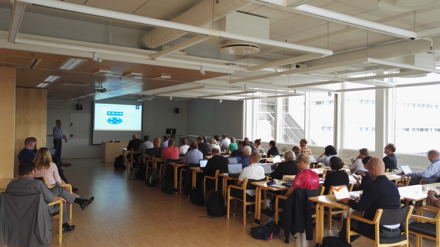 Kyberturvallisuus ja tekoäly –iltapäivän (5.9.2018) esitykset vetivät salin täyteen osallistujia.