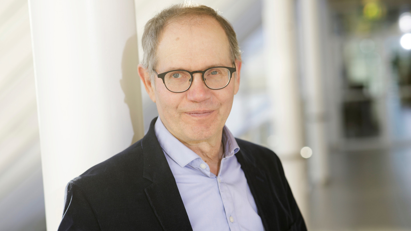 Professori Pekka Neittaanmäki toimii hankkeen vastuullisena johtajana.