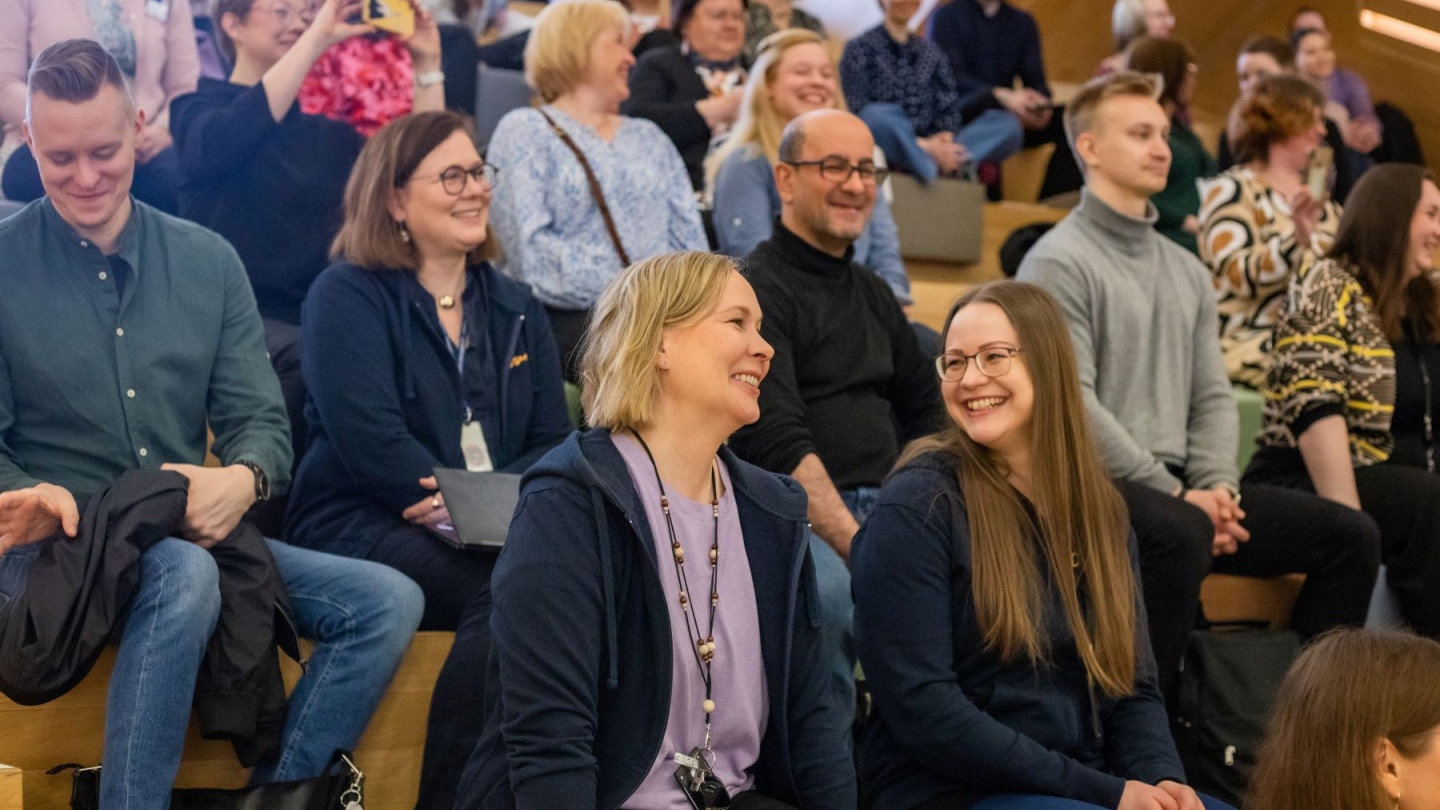 Selvitys julkaistiin OsaajaKS-Saavutusseminaarissa Jyväskylän yliopiston Ruusupuistossa. Tapahtumaan osallistui runsaasti koulutuksesta, työllisyydestä ja ohjauksesta kiinnostuneita toimijoita Keski-Suomesta ja kauempaa