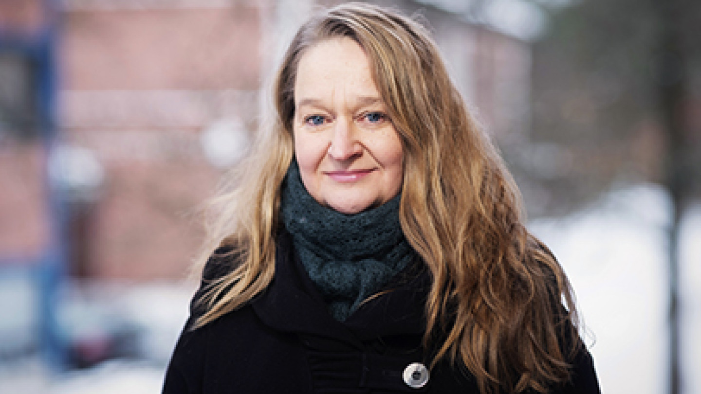 Leena Paaskoski, kuvaaja Petteri Kivimäki