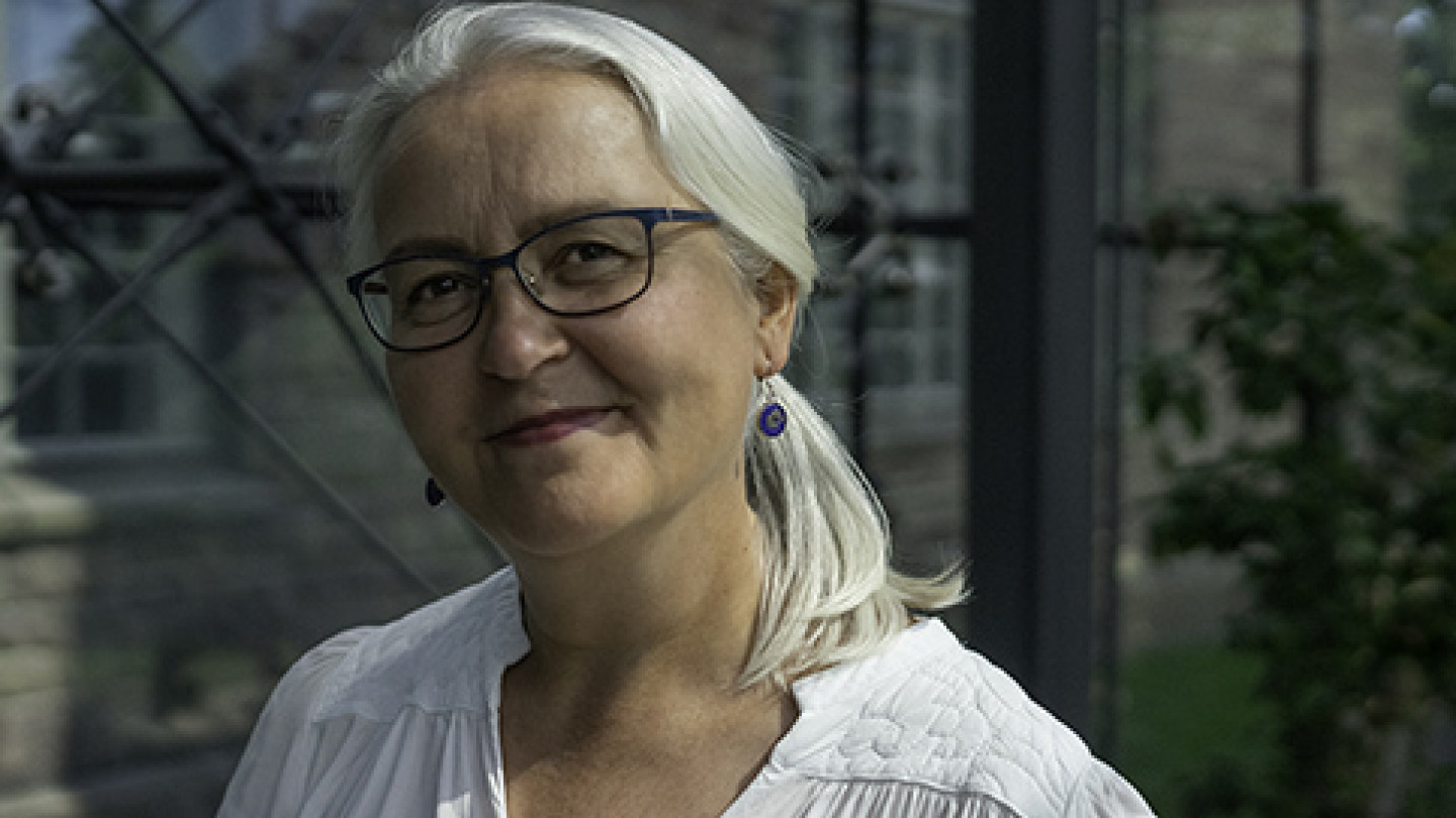 Sari Vanhanen, kuvaaja: Veera Silvendoin