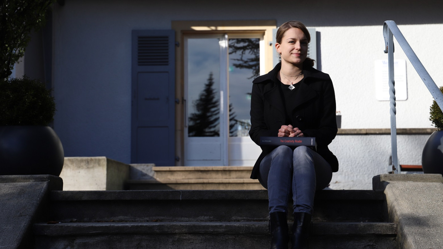 Soila Lemmetty oli alkuvuodesta 2020 tutkijavierailulla Genevessä. (Kuva: Elisa Honegger)