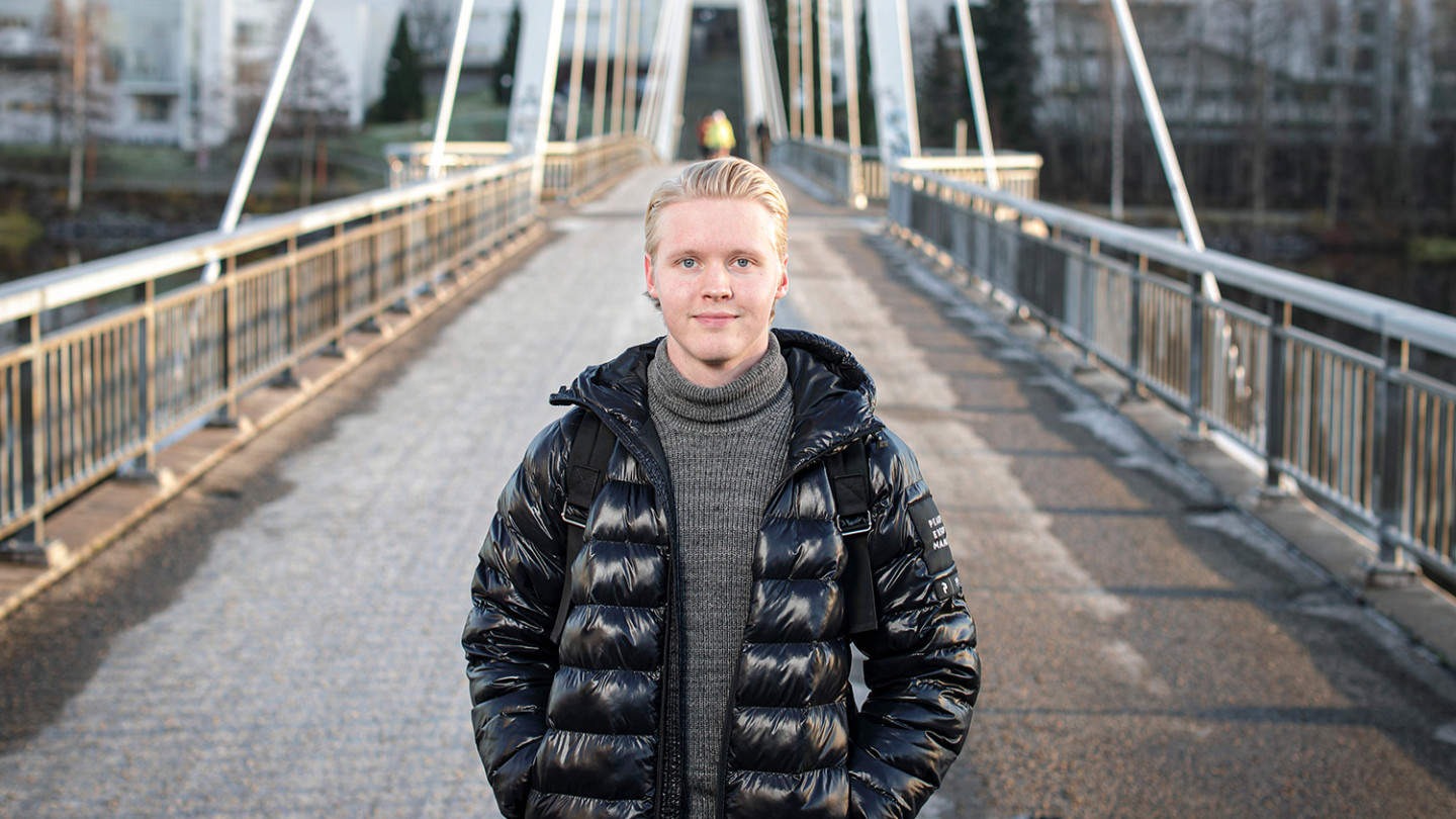 Tutustuin avoimen opintojen kautta useisiin nykyisiin opiskelukavereihini, jotka tekevät tälläkin hetkellä samoja opintoja kanssani, Sommarberg kertoo.