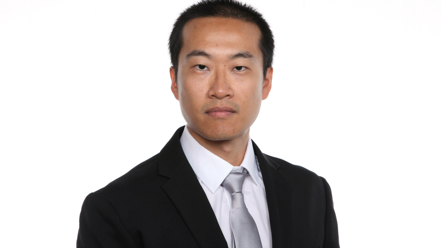 MA Xukai Zhang defends his doctoral dissertation on September 28, 2022.