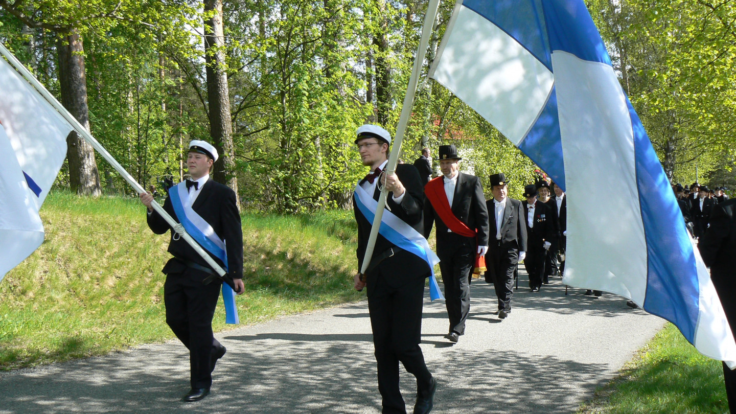 Vuoden 2013 promootiokulkue.