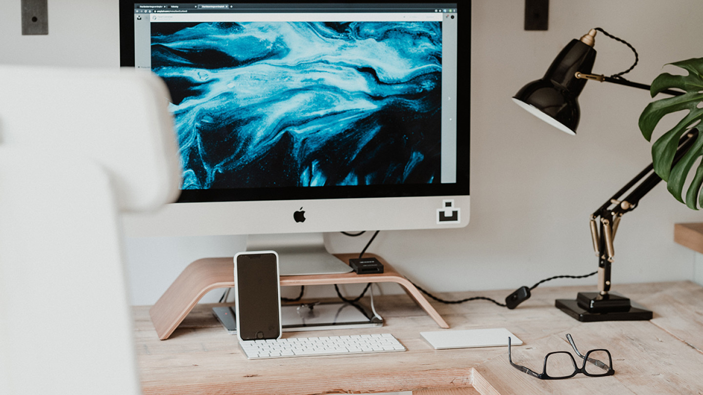 Rohkeaa ajattelua ja tutkittua tietoa tarvitaan nyt ja tulevaisuudessa. Mitä voimme oppia poikkeusajasta, jossa isoja muutoksia tehtiin lyhyellä aikajänteellä? Kuva: Annie Spratt