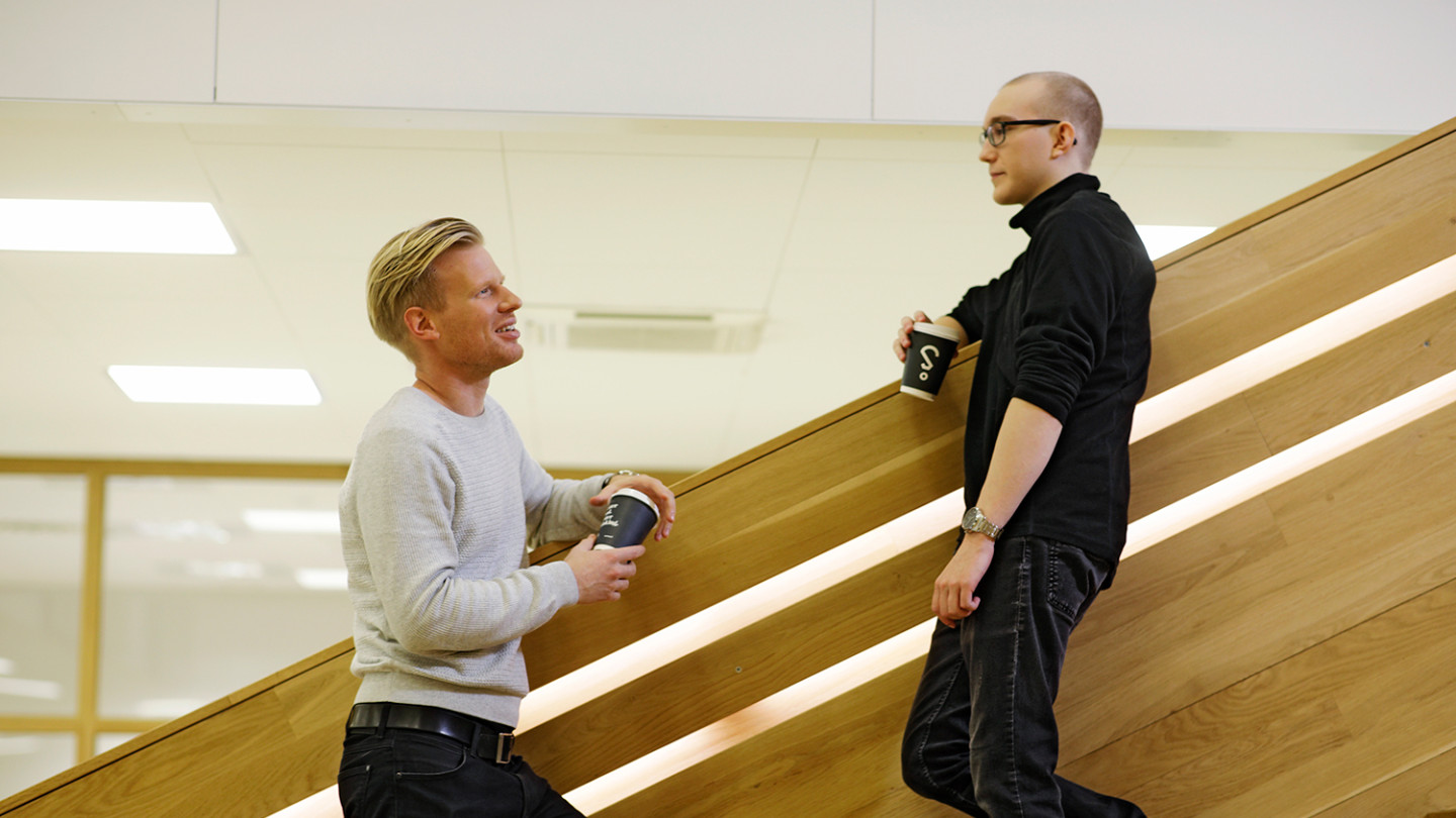 &quot;Haluamme, että jokainen opiskelija kokee kuuluvansa avoimen yliopiston yhteisöön. Tunne siitä, että et ole yksin opintojen kanssa, on tärkeä kannustaja ja motivaattori.&quot;