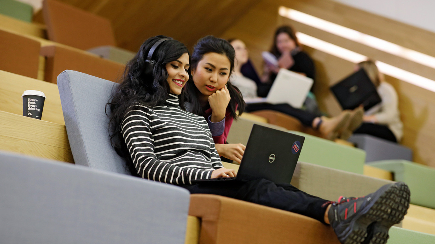 ”Opiskelija on toimintamme keskiössä, ja me olemme täällä opiskelijoita varten.”
