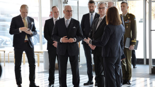 President Alan Karis arriving to the University of Jyväskylä