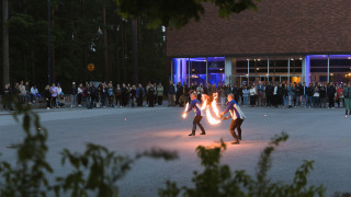 Kuvassa tulinäytös vuonna 2023.