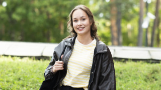 Kuvassa Emilia Lyyra