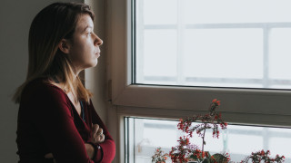 Kriisi huolestuttaa nuoria. (Mostphotos)