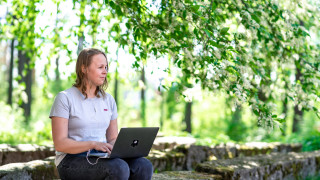 Avoimet korkeakouluopinnot ovat avoimet sinulle! KeskiSuomen seutukaupunkien opintotarjonta kutsuu oppimaan, niin itseä kuin työelämää varten.
