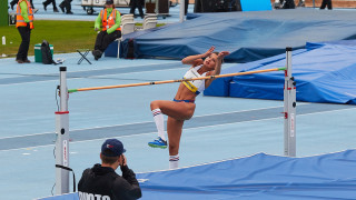 Gabriela Kosonen urheilee, opiskelee ja käy töissä. Avoimen yliopiston opintojen joustavuus sopii urheilijan arkeen.