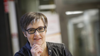 Nykyään ohjausalan asiantuntijana toimiva Riitta Miettinen oppi opiskelemaan avoimessa yliopistossa. Opettajilta saatu palaute on tärkeää opiskelutaitojen kehittämisessä.