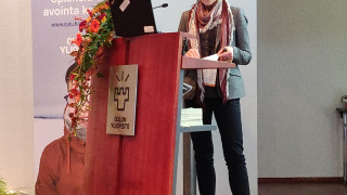 Opetusneuvos Katri Tervonen toi neuvottelupäiville OKM:n ajankohtaiset kuulumiset.