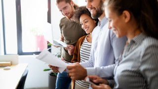 Työelämäliikkuvuus on yksi mahdollisuus oppia. Me JYU avoimessa pidämme uuden oppimisesta ja haluamme edistää sitä laajasti. Nähdäänkö sinun työpaikallasi?