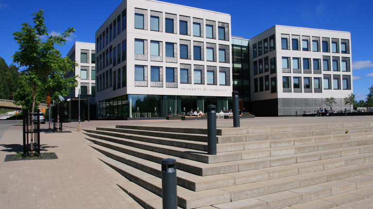 Ruusupuisto-rakennus