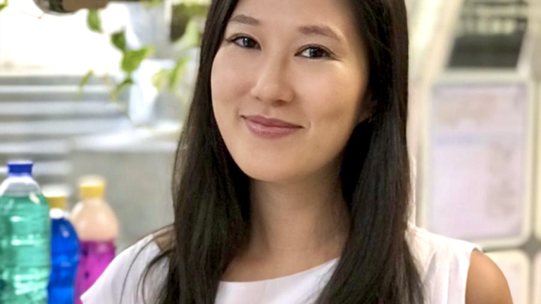 ile.89 rafaella tung