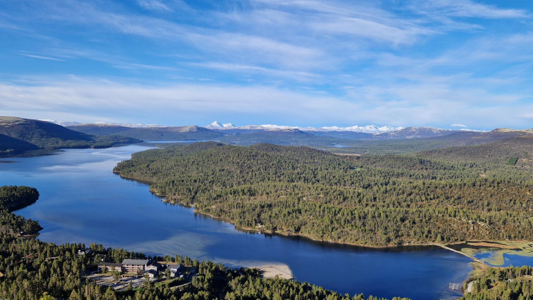 Lake Savalen in Innlandet, Norway