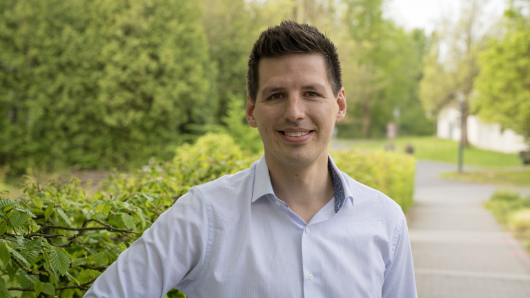 Adrian Bunzel