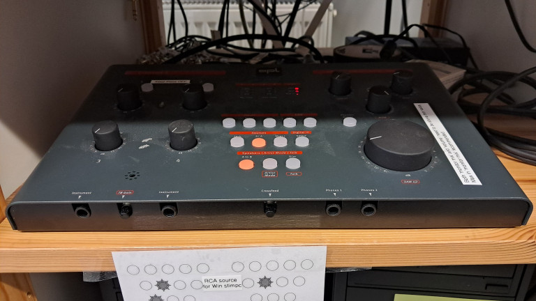 photo of Crimson3